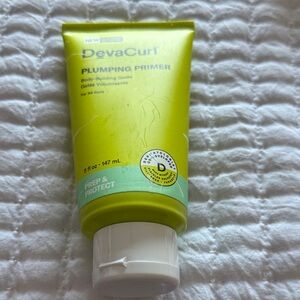 DevaCurl Plumping Primer - Vibrant Yellow
